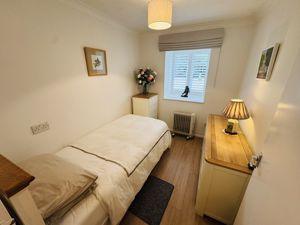 Photo 7- click for photo gallery